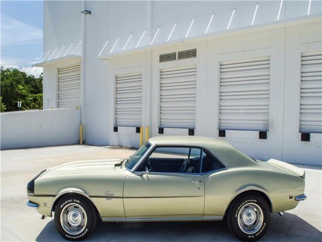1968 Gold Chevrolet Camaro --
