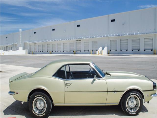 1968 Gold Chevrolet Camaro --