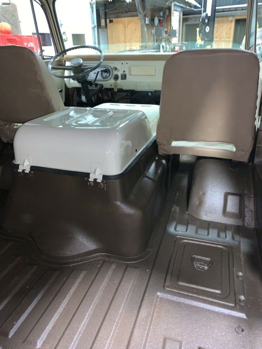 1968 Brown Chevrolet G20 Van Standard Passenger Van