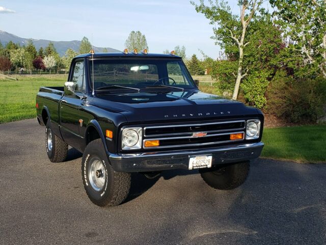 1968 Blue Chevrolet C-10 Standard Cab Pickup