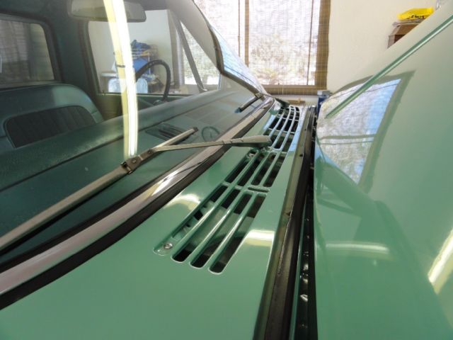 1968 Chevy Pale Green Chevrolet C/K Pickup 3500 Pick-up w/Cab, Bed & Topper