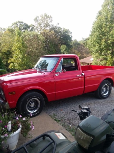 1968 Orange Chevrolet C-10 Standard Cab Pickup