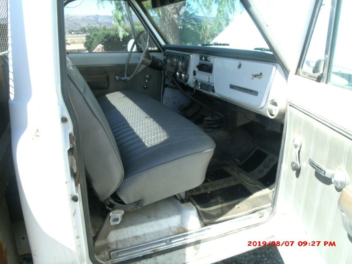 1968 Chevrolet C 30 Flat Bed