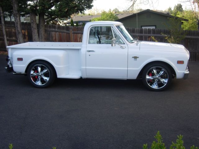 1968 White Chevrolet C-10 Standard Cab Pickup