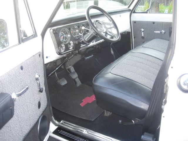 1968 White Chevrolet C-10 Standard Cab Pickup