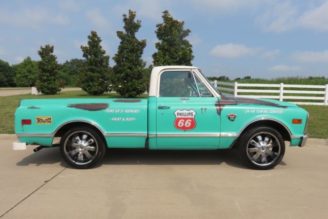 1968 Green Chevrolet C-10 Short Bed