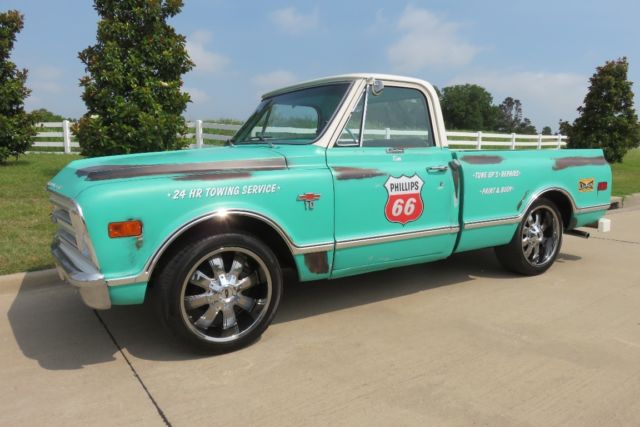 1968 Green Chevrolet C-10 Short Bed