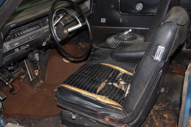 1968 Blue Chrysler 300 Series Convertible