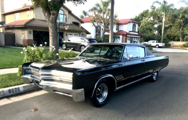 1968 Black Chrysler 300 Series