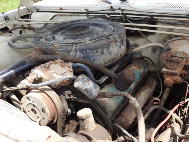 1968 White Chrysler 300 Series Convertible