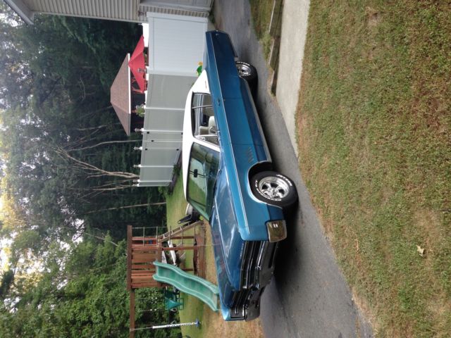 1968 Blue Chrysler 300 Series Fastback