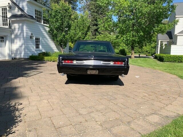 1968 Black Chrysler Pacifica
