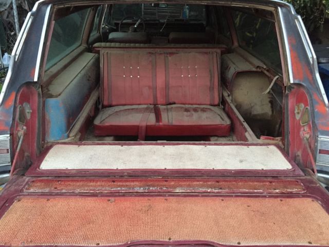 1968 PATINA Chrysler Town & Country Wagon