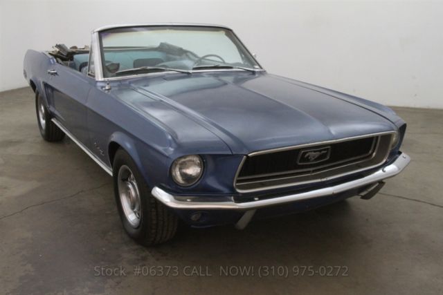 1968 White Ford Mustang