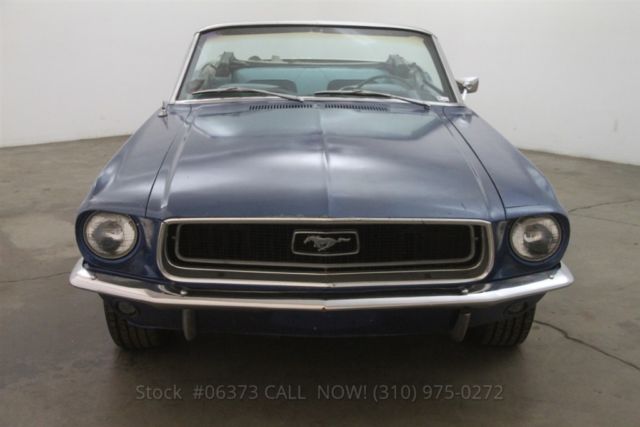 1968 White Ford Mustang
