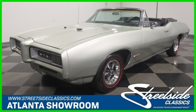 1968 Green Pontiac GTO