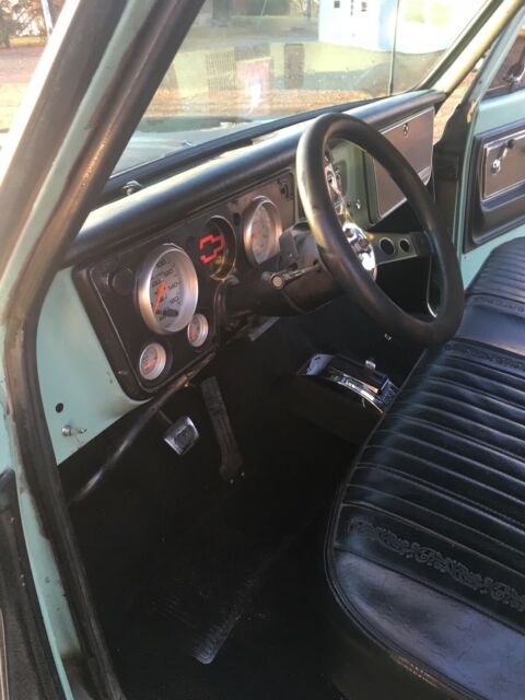 1968 Chevrolet C-10 Standard Cab Pickup