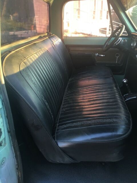 1968 Chevrolet C-10 Standard Cab Pickup