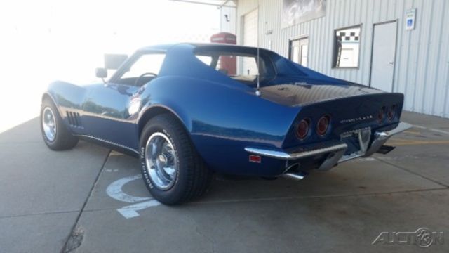 1968 Blue Chevrolet Corvette Coupe