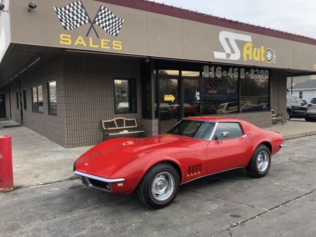 1968 Red Chevrolet Corvette