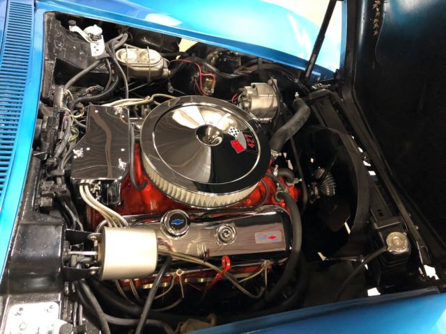 1968 Blue Chevrolet Corvette