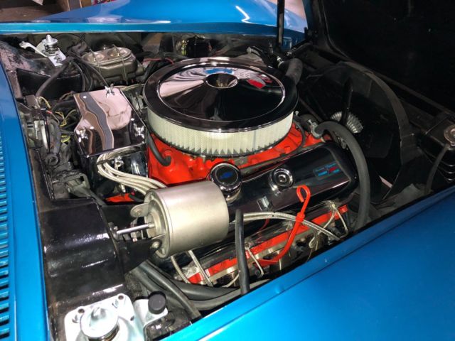 1968 Blue Chevrolet Corvette