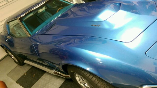 1968 Blue Chevrolet Corvette Coupe