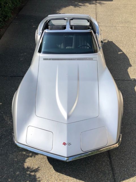 1968 Silver Chevrolet Corvette Coupe