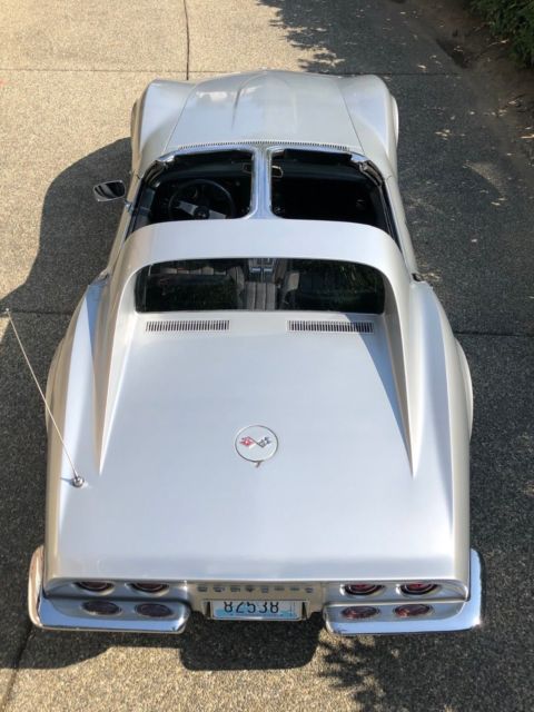 1968 Silver Chevrolet Corvette Coupe