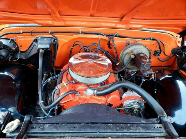 1968 Orange Chevrolet C-10