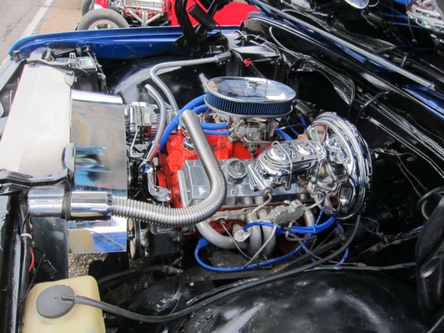 1968 Blue Chevrolet C-10 Pickup