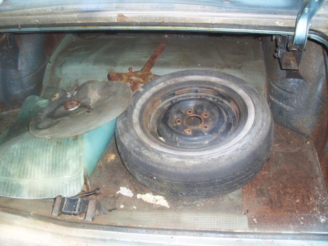 1968 Blue Oldsmobile Cutlass Coupe