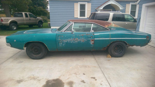 1968 Blue Dodge Charger Coupe