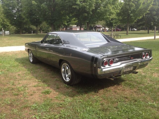 1968 Gray Dodge Charger