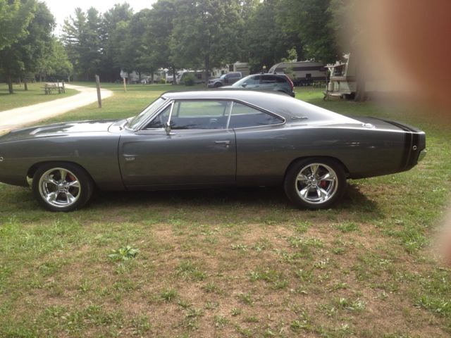 1968 Gray Dodge Charger