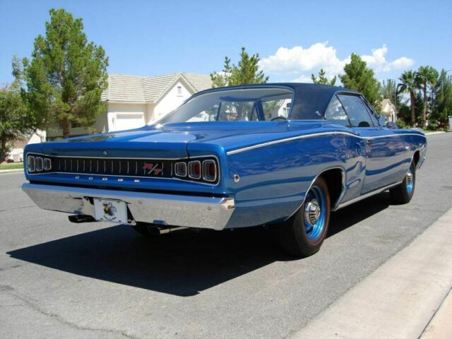1968 Blue Dodge Coronet