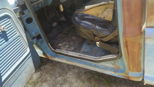 1968 Blue Ford F-100