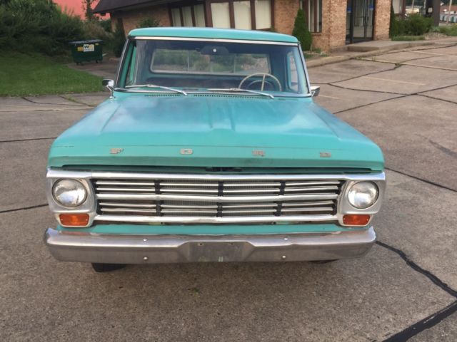 1968 Green Ford F-100