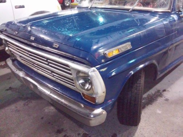 19680000 Blue Ford F-100 Standard Cab Pickup