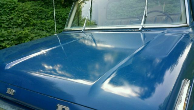 19680000 Blue Ford F-100 Standard Cab Pickup