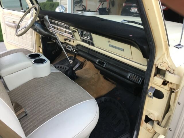 1968 Yellow Ford F-100 Standard Cab Pickup