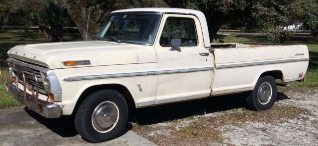 1968 Blue Ford F-100 Cab & Chassis