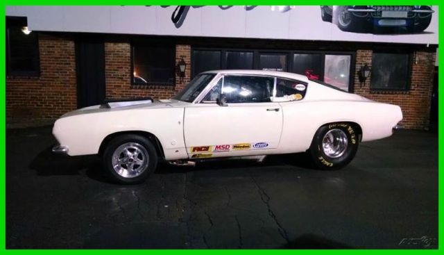 1968 Red Ford Mustang