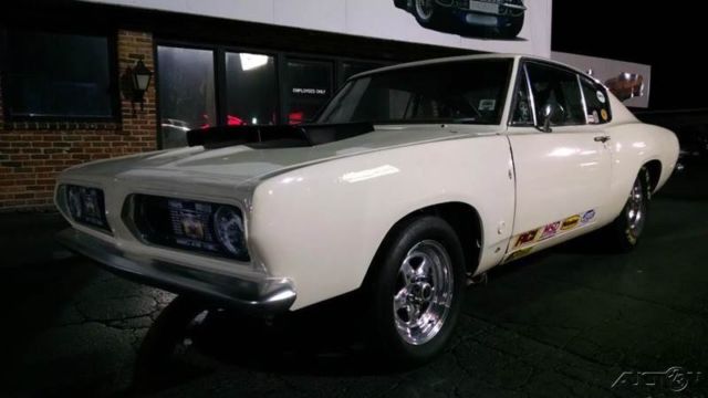 1968 Red Ford Mustang