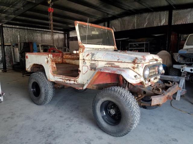 1968 RED (original color) Toyota FJ40 Convertible