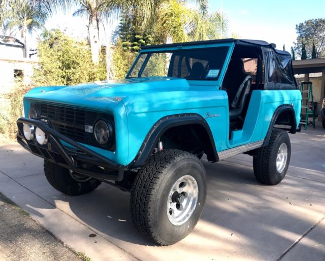 1968 Teal Ford Bronco SUV