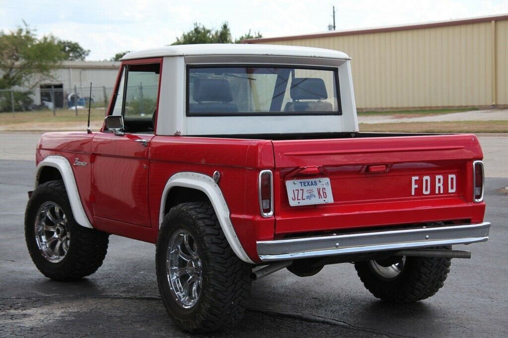 1968 Blue Ford Bronco