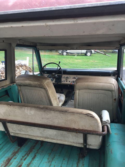 1968 Brown Ford Bronco SUV