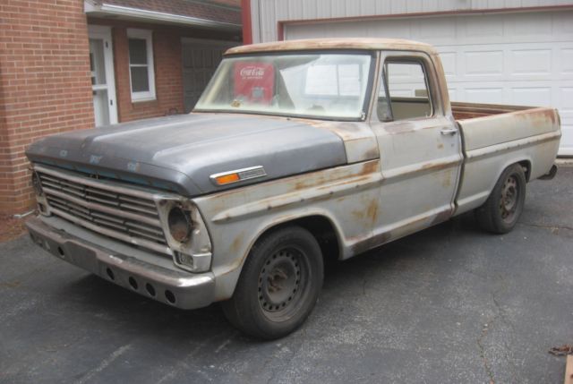 1968 Ford F-100 Standard Cab Pickup
