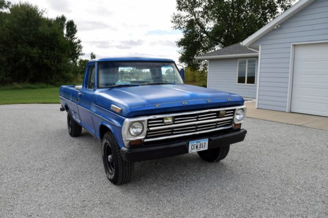 1968 Blue Ford F-100 Extended Cab Pickup